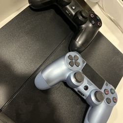 PS4 Slim