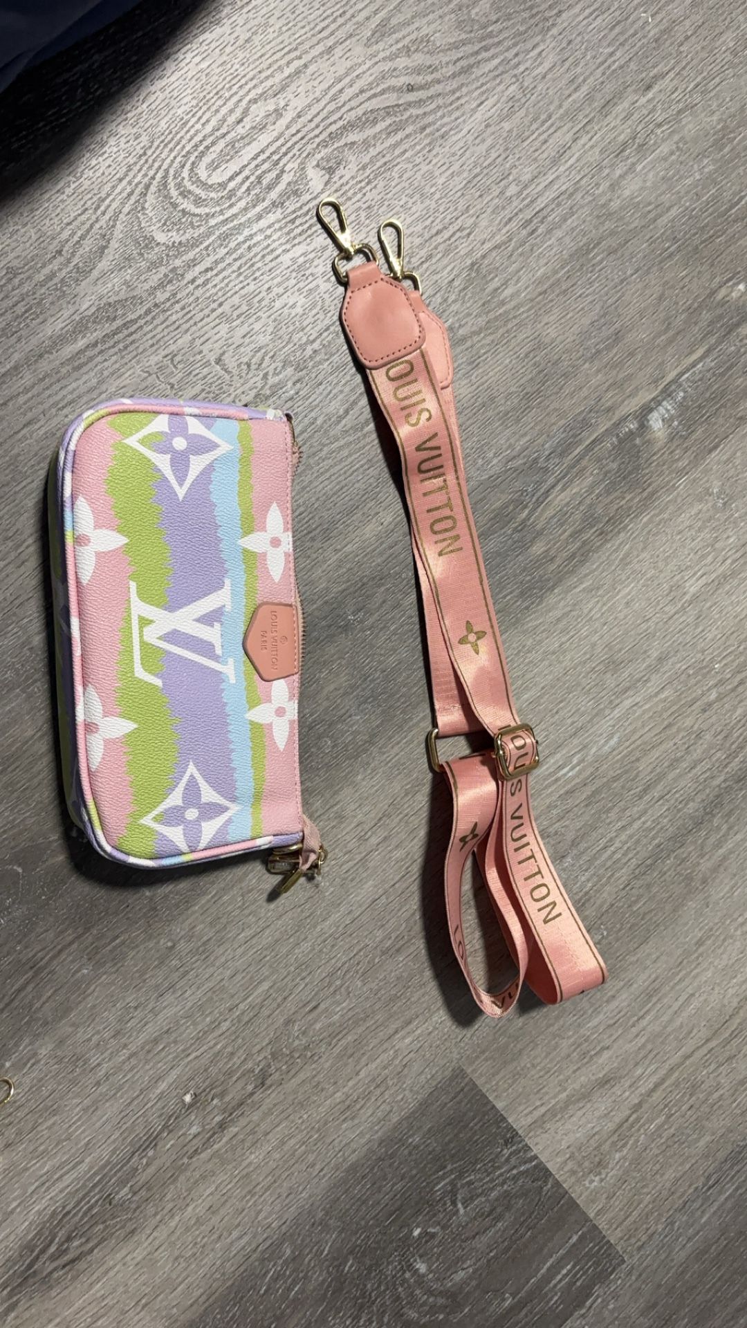 LV Escale GM Pastel Bags