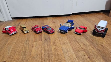Toy cars 1/24-1/43 scale