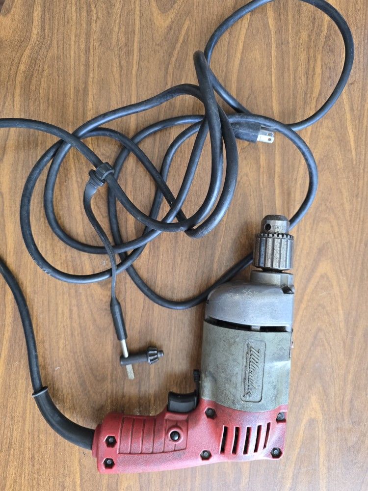 Milwaukee 3/8 Holeshooter Drill CK-1H