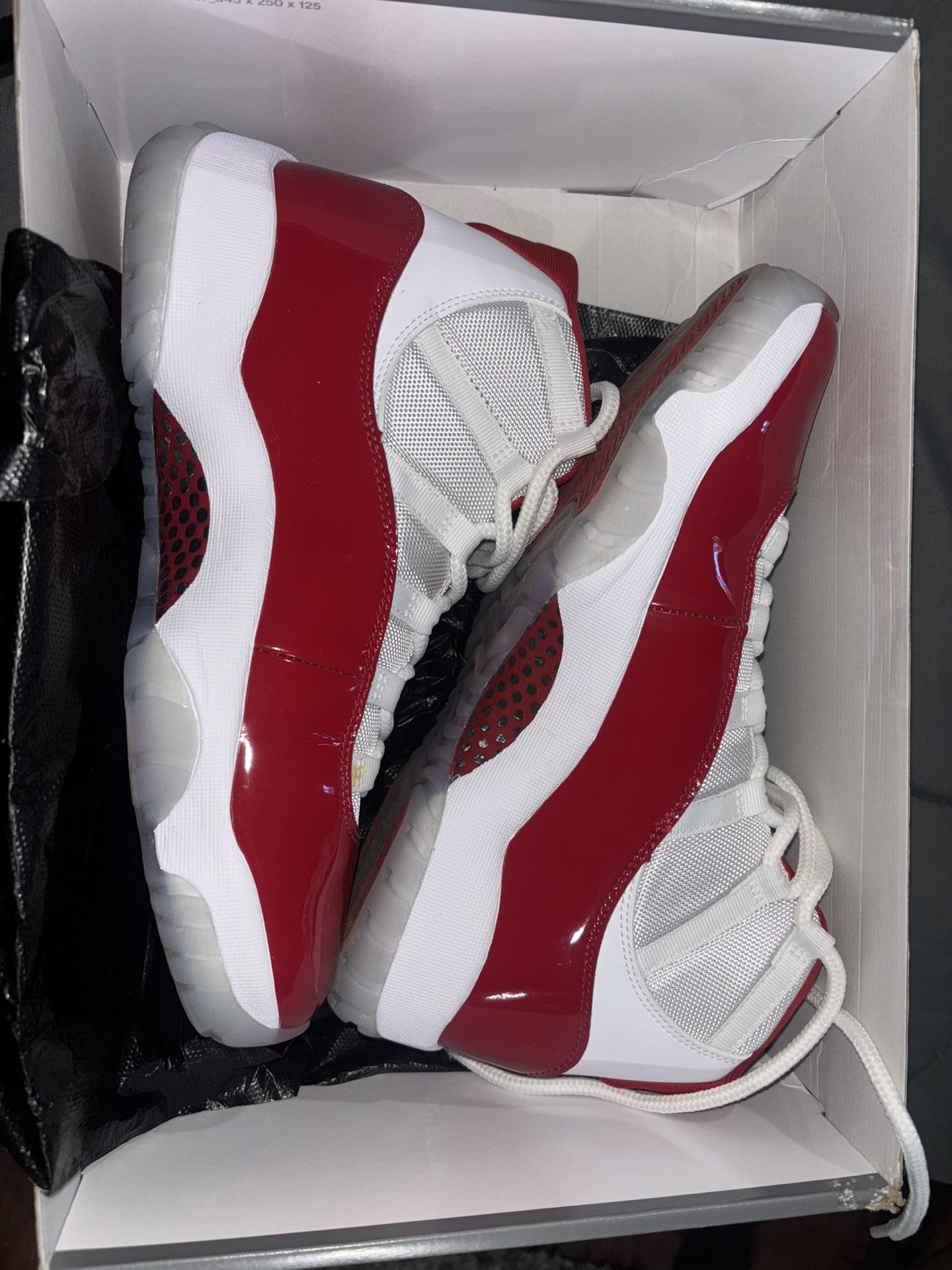 Jordan Retro Cherry