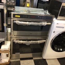#204 Stainless GE Electric  Double Wall Oven 
