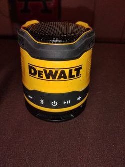 DeWalt DCR008 BLUETOOTH SPEAKER