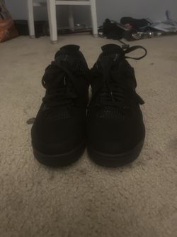 Jordan, four black cats size 10
