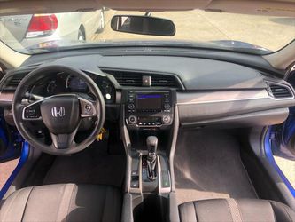 2017 Honda Civic Thumbnail