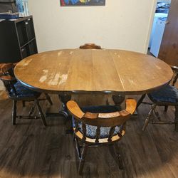 Free Dining Room Table And Chairs
