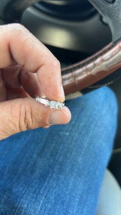 10k white gold ring