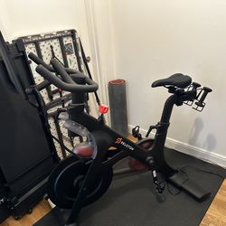 Peloton Bike