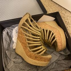 Wedges Sandals Bakers Classic