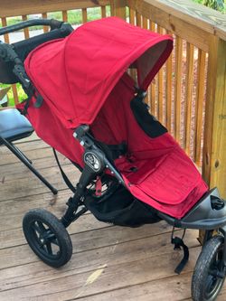 Baby Jogger City Elite stroller (with rain cover)