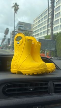 Crow  rain boots