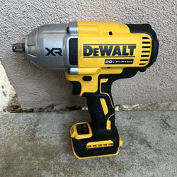 DEWALT 20V MAX Cordless 1/2 in. Impact Wrench (Tool Only)