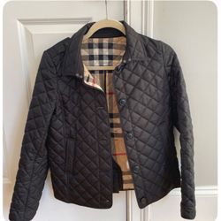 Burberry  Womens Fernleigh Quilted Jacket 