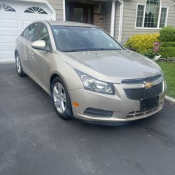 2014  Chevy Cruise Turbo diesel For Sale . New Tires , Runs Great Over 50 Mpg  Hwy 