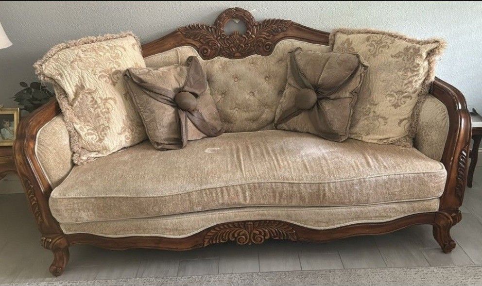 Sofa Set/ Couch Set
