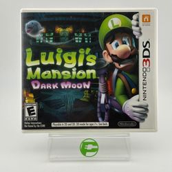 Luigi's Mansion: Dark Moon (Nintendo 3DS, 2013)