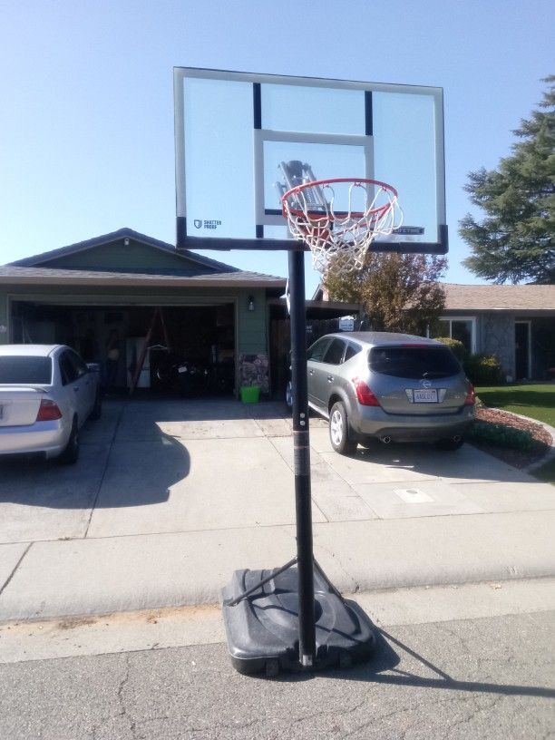 Basketball Hoop