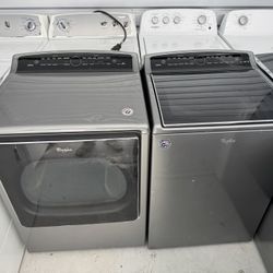 Whirlpool Cabrio, Washer And Dryer Set