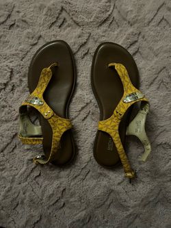 Micheal Kors sandals