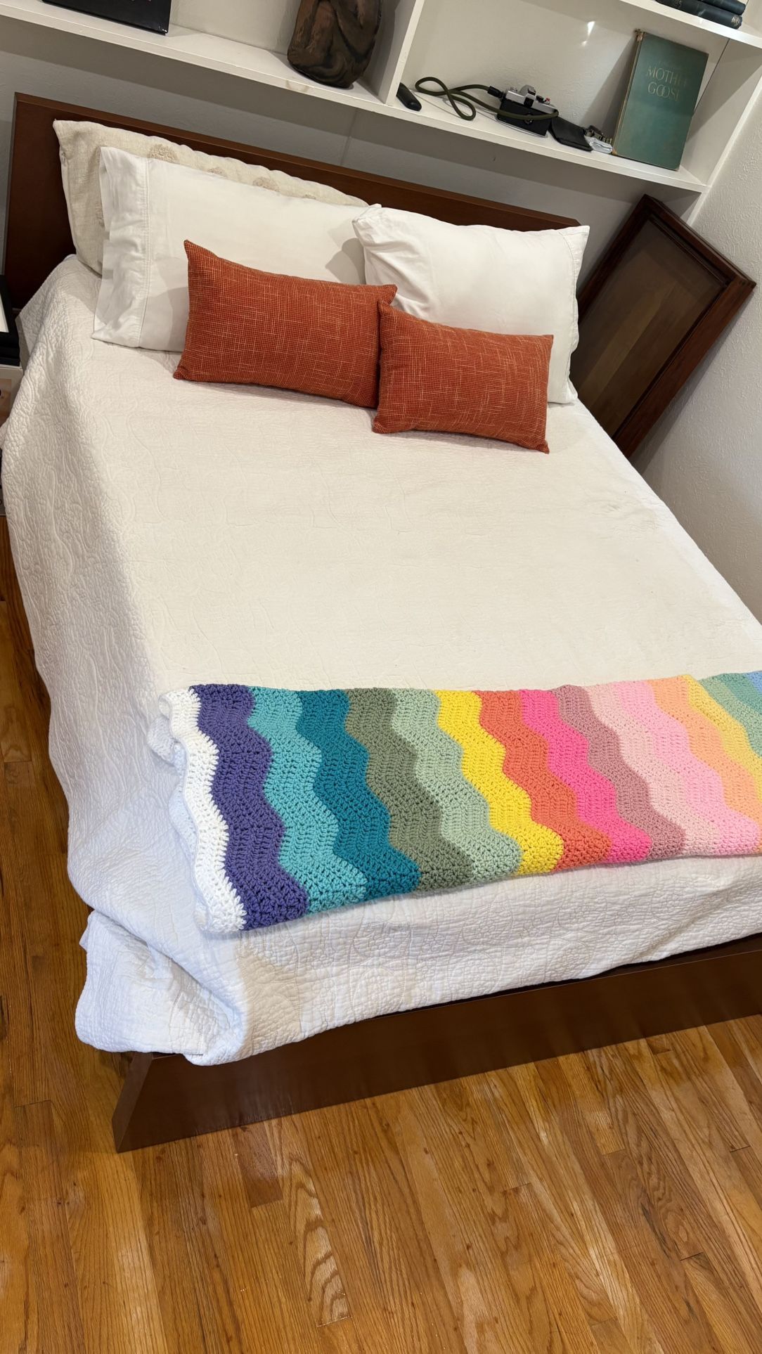 Full Bed Frame And Mattress