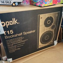 Polk t15 BookShelf Speaker