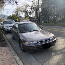 1992 Honda Accord – 105k Original Miles – Runs & Drives – $1,500