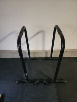 Adjustable dip bars