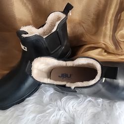 Winter Boots Size 8 New