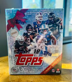 2026 Topps NFL Holiday Mega Box