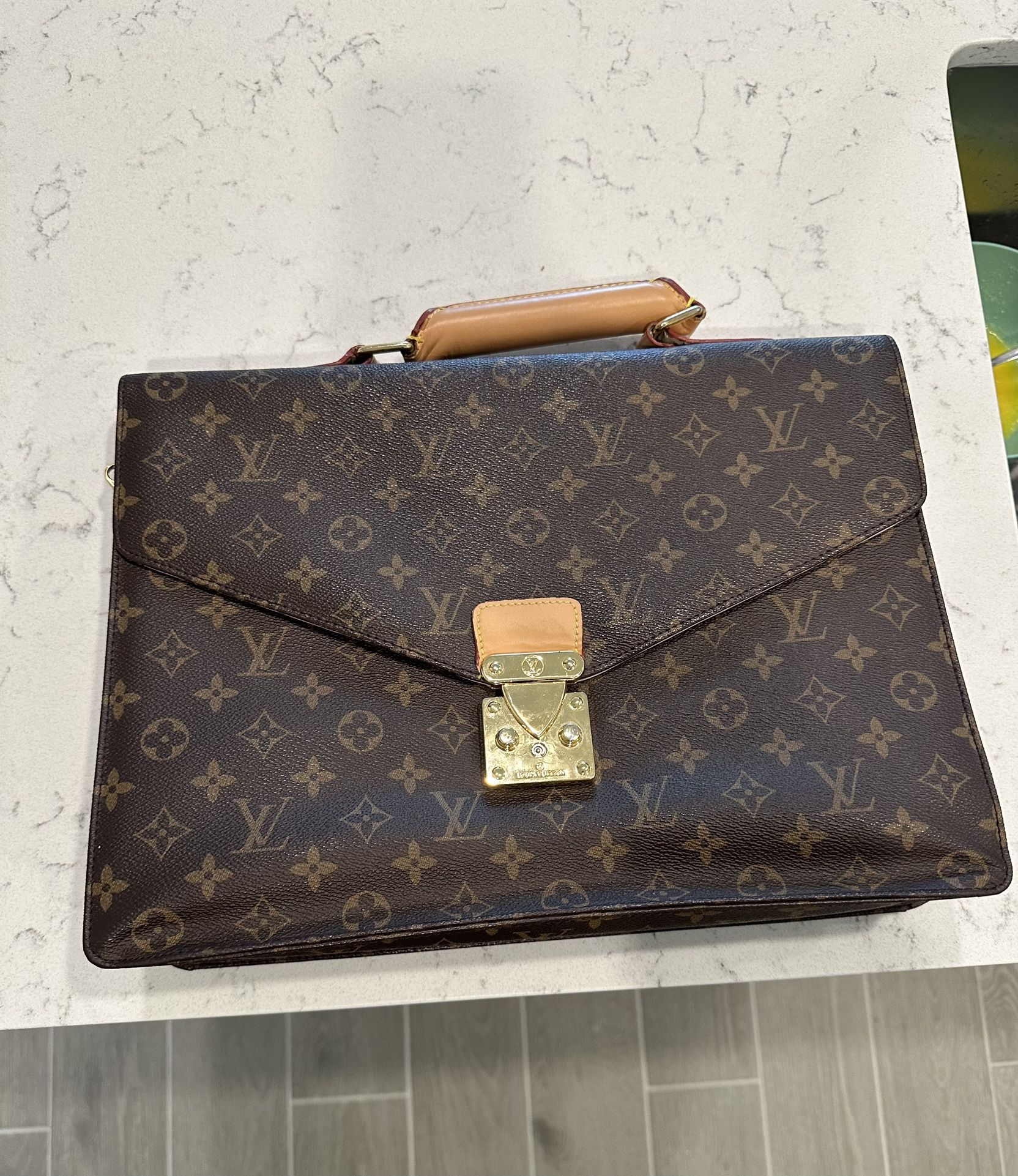 Louis Vuitton Handbag