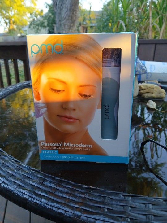 PMD Personal Microderm Retail $159. New In Box!