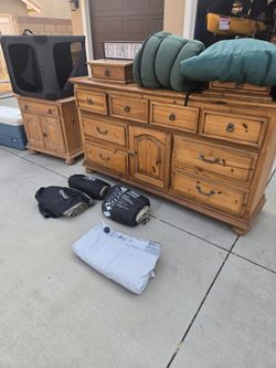 Dresser nightstand matching mirror