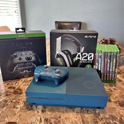 I Sell Xbox One S With everything That Is Included In The Photos