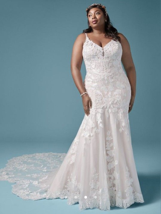 Wedding Dress, Brand New $400
Size 22