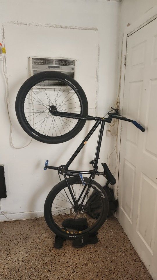 29" Bomma Wheelie Bike