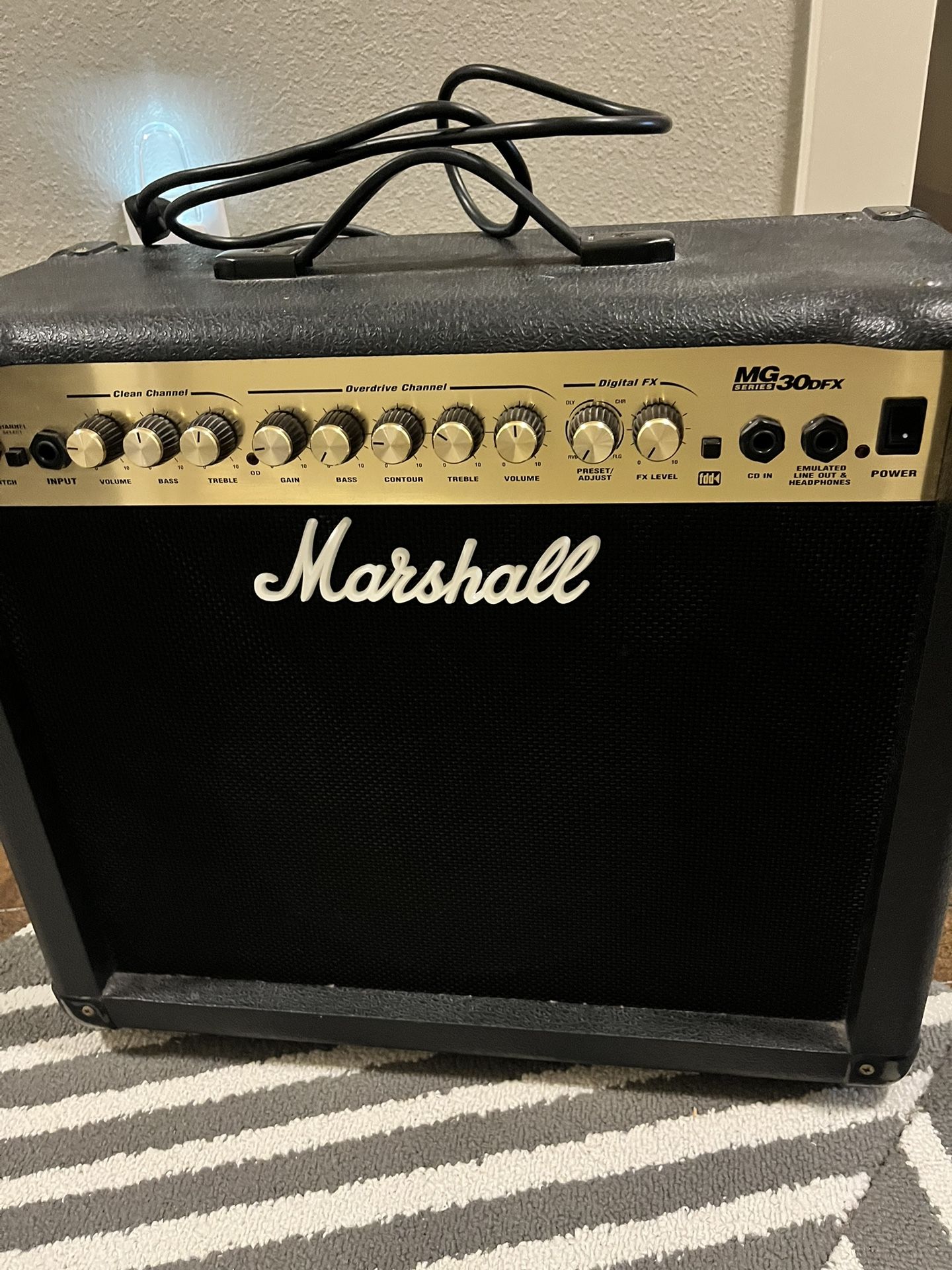 Marshall MG30CFX 30W Guitar Combo Amp
