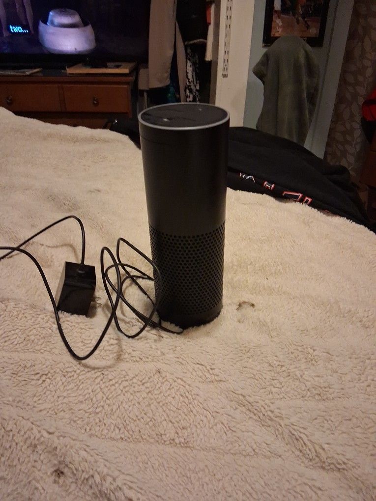 Amazon Echo Speaker