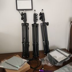 Tripod Lighting And Filters