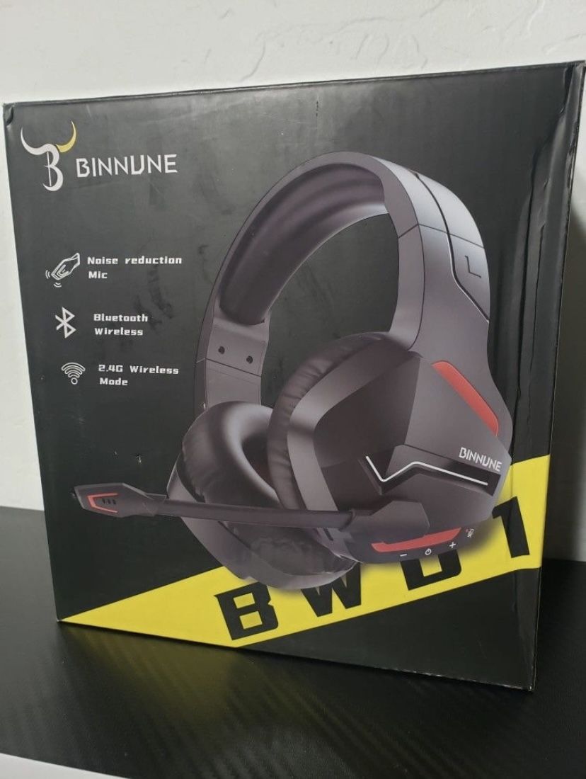 New BINNUNE Wireless Gaming Headset W/ Microphone for PC PS4 PS5, 2.4G Wireless Bluetooth USB Gamer Headphones W/ Mic for Laptop Computer