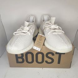 Yeezy Boost 350 v2 BONE