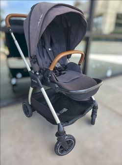 Nuna Triv stroller
