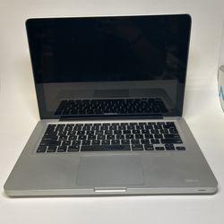 MacBook Pro 13" Intel Core i5 2.3 Ghz 4GB RAM 2011