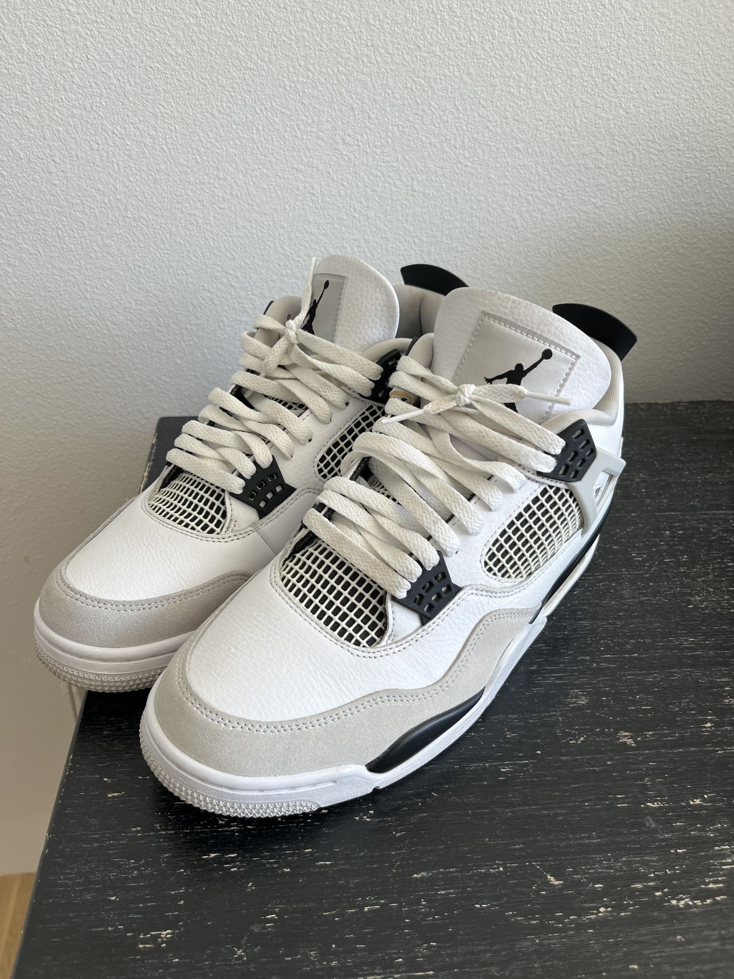 Air Jordan 4 Military Blacks Size 11 Men