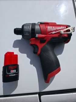 Milwaukee M12 FUEL 1/4" Hex 2-Speed Screwdriver
