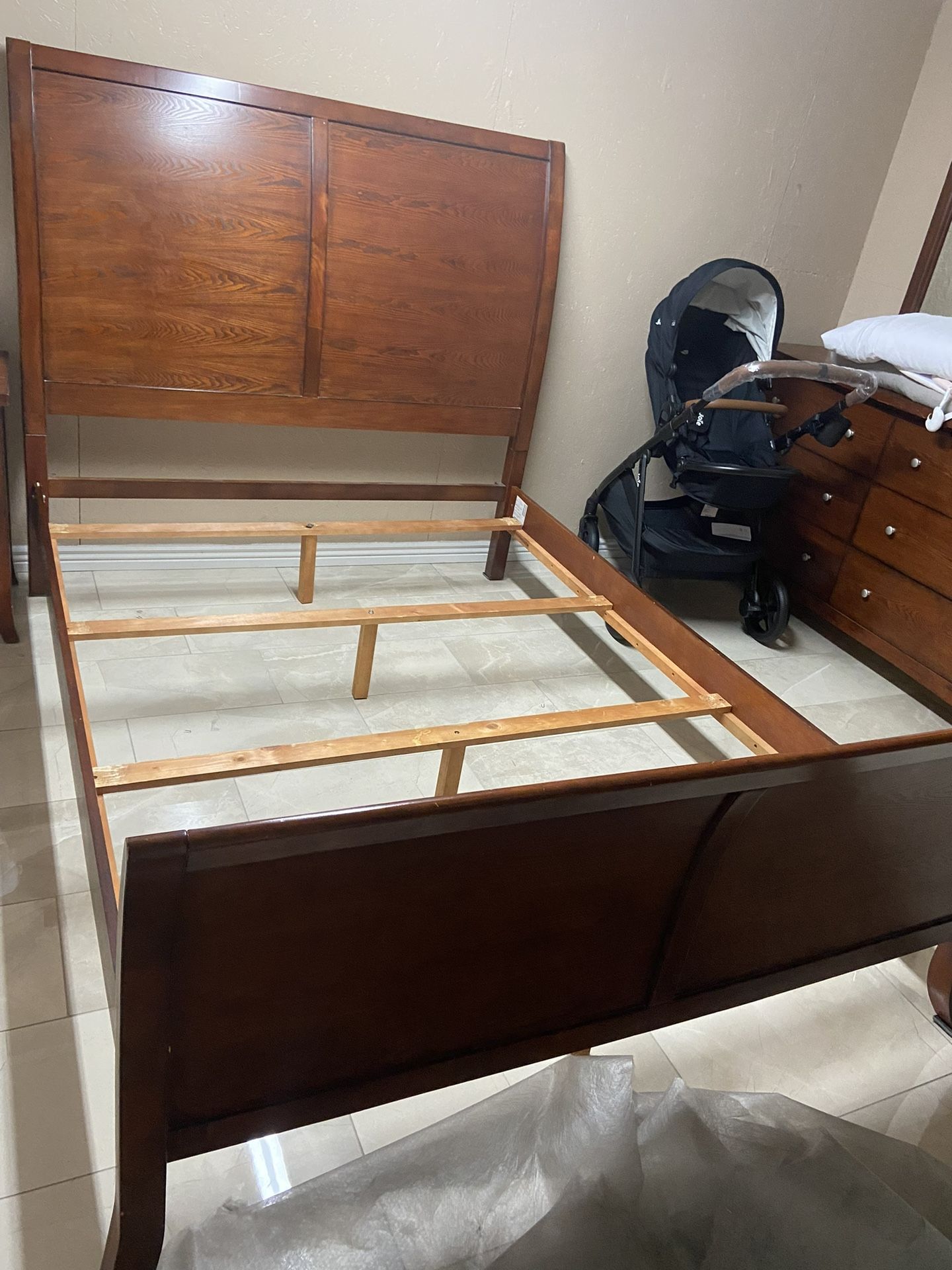 Bed Frame With Headboard 