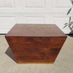 Coffee Table In Excellent Condition 