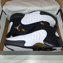 Jordan's Jumpman Pro Black/Metallic Gold-white
