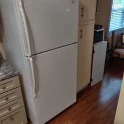 Whirlpool Refrigerator