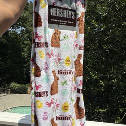 Hershey's Easter Egg White Oversized Plush Throw 50in x 70in Blanket New