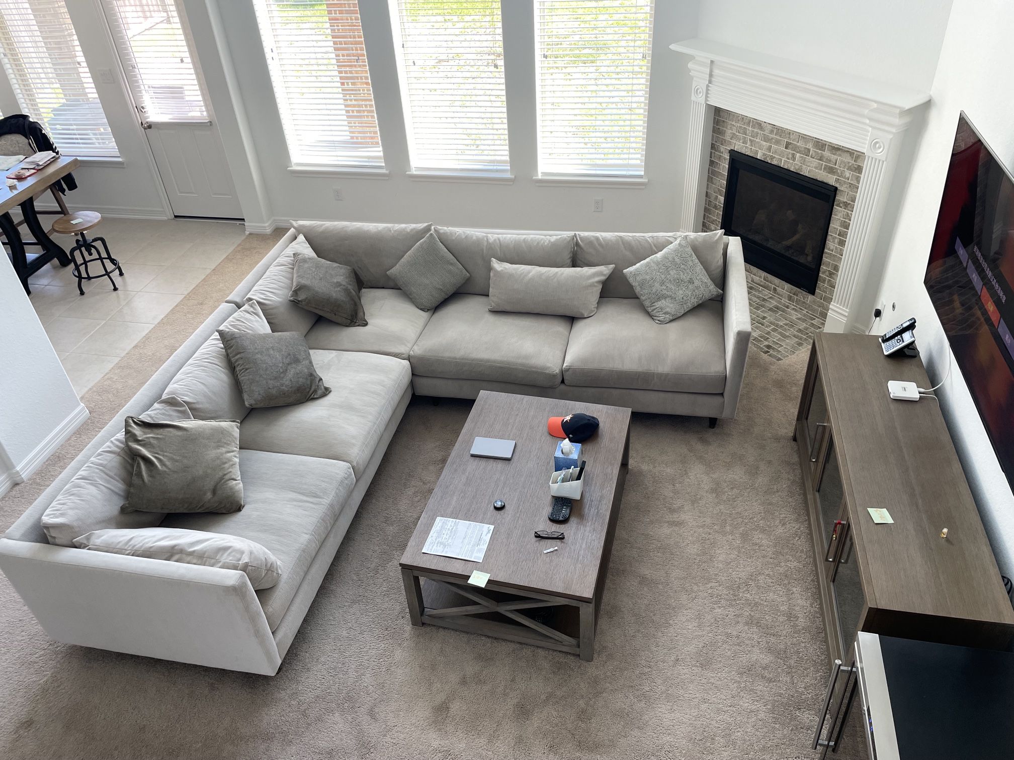 Jonathan Louis Pia LAF sectional Sofa for Sale in Pearland, TX OfferUp